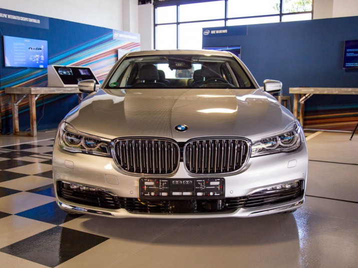 BMW и Intel беспилотные автомобили Фото 04